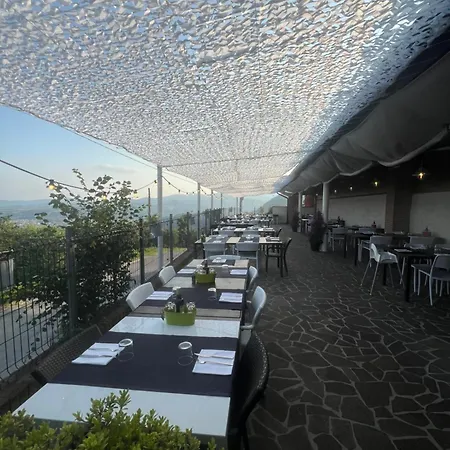 El Cielo - With Panoramic View & El Carnicero Restaurant Hotell
